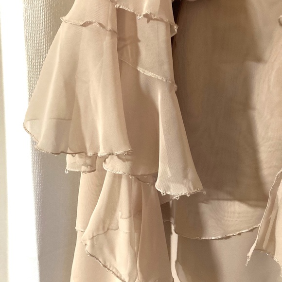 NEW Night Scene Formal Maxi Dress with Shawl/Wrap - Picture 3 of 16